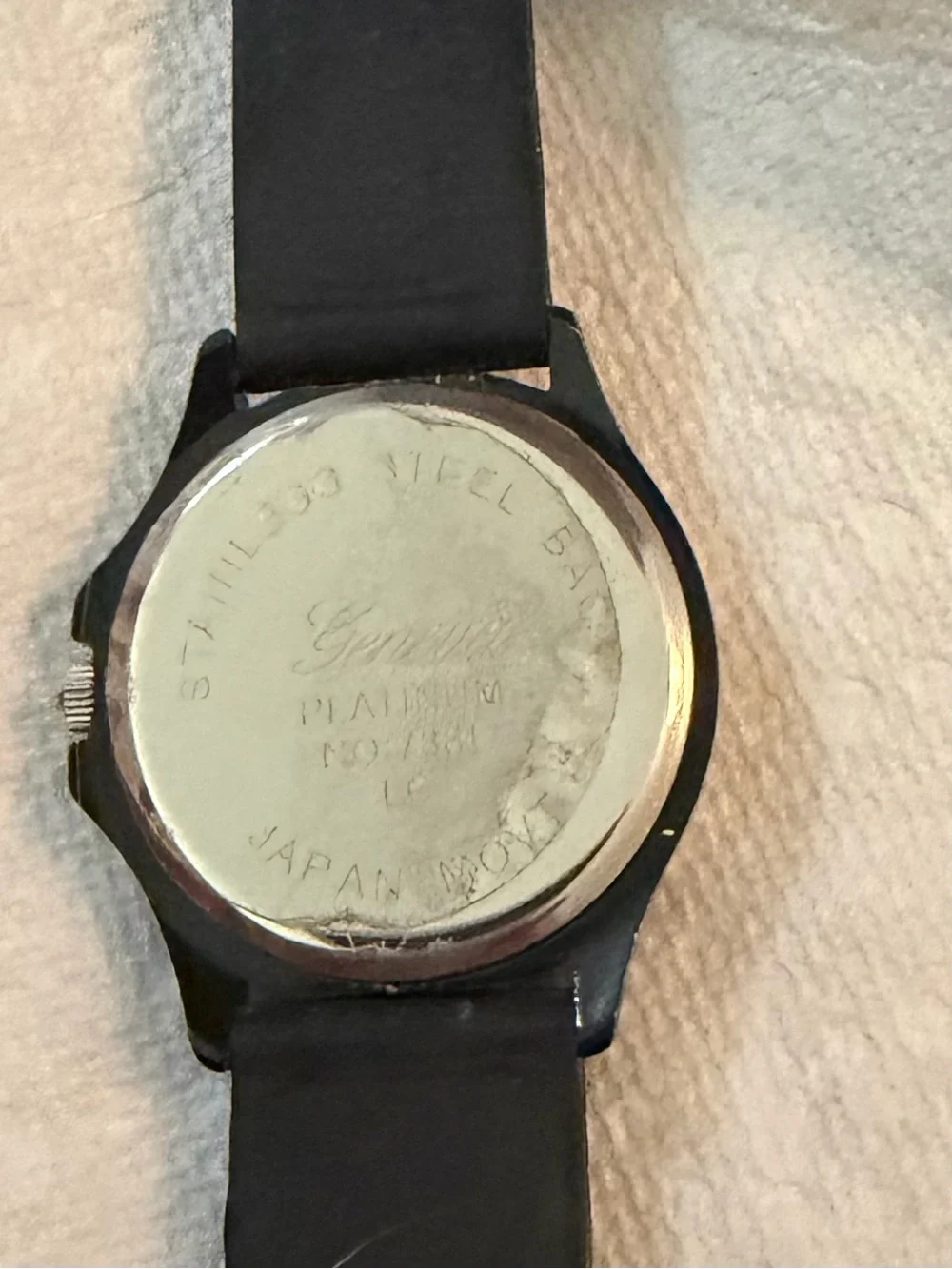 N/A sleek women’s